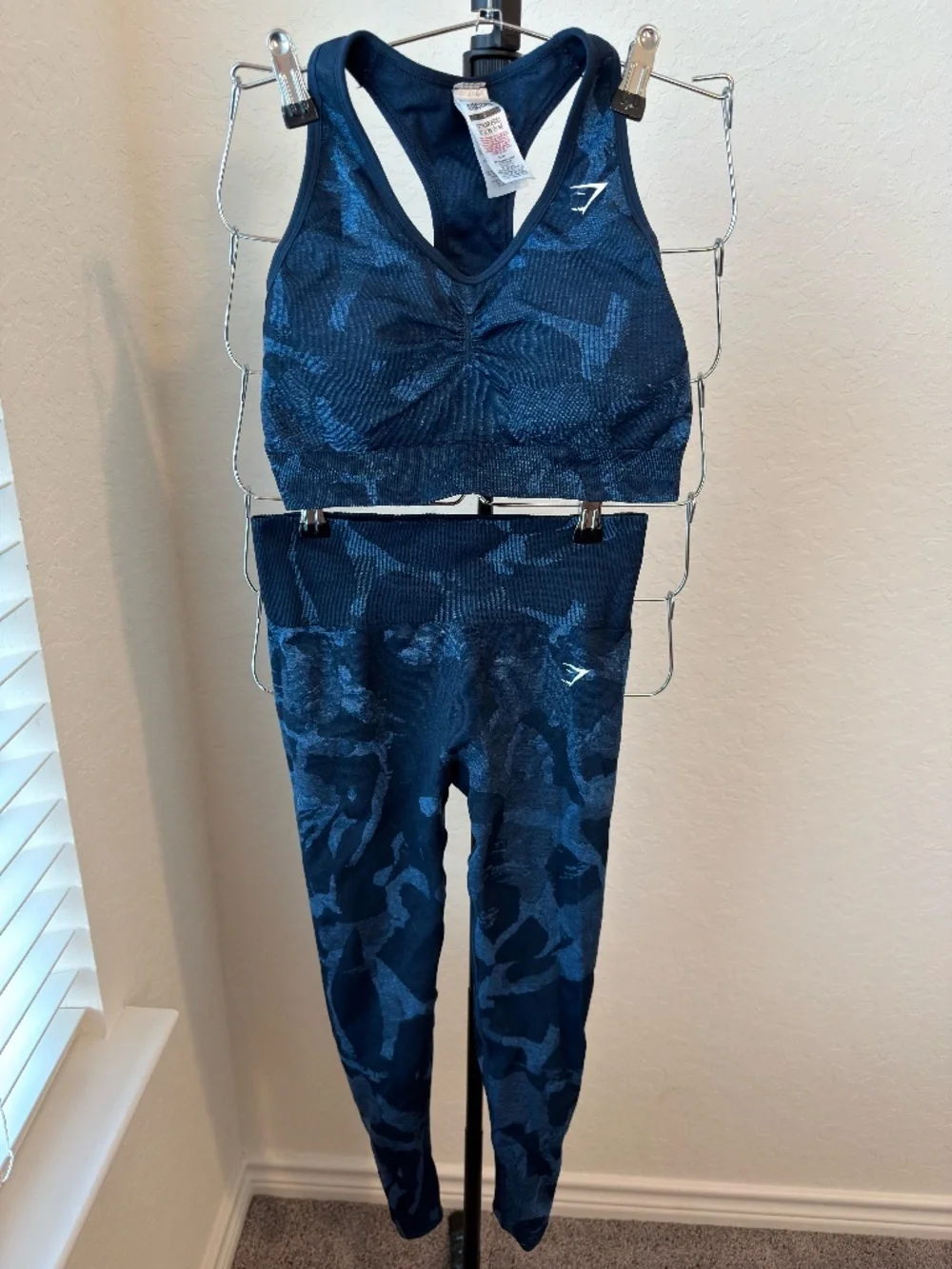 Gym Shark Matching Blue Set Leggings and Bra Size S